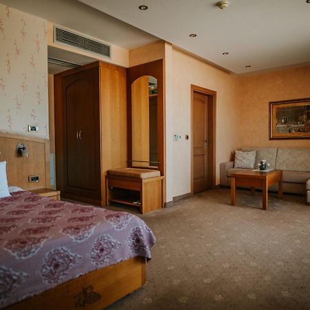 Bed and Breakfast Vinska Kuca Kovacevic Irig Exteriér fotografie